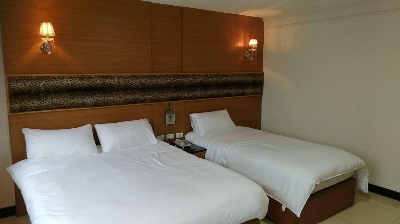 Schoen Hotel Kaohsziung Kültér fotó